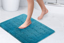 Orkney - Crosshatch Bath mat in Aqua