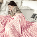 HOMCOM Flannel Fleece Blanket Double Size Throw Blanket for Bed 203x152cm Pink
