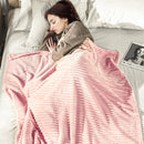 HOMCOM Flannel Fleece Blanket Single Size Throw Blanket for Bed 152x127cm Pink