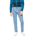 Wrangler Durable Basic Regular Fit Low Stretch Jeans in Light Wash